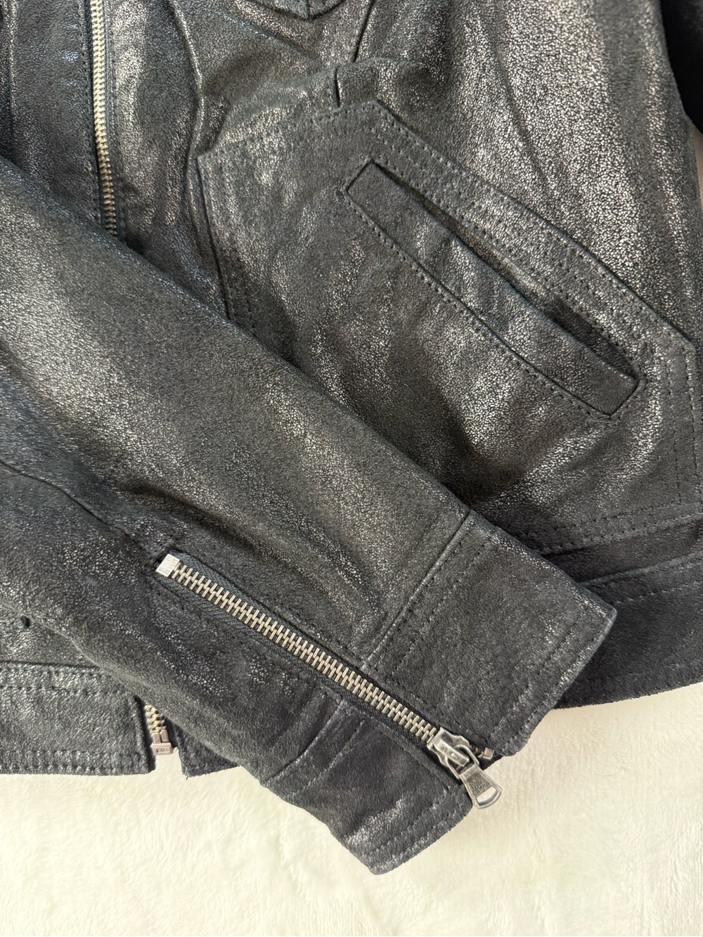 Levi's Black Faux Leather Moto Jacket with Silver Zip - Picture 11 of 14